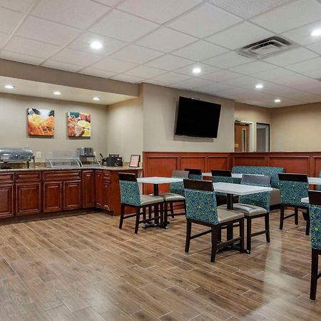 Comfort Suites Auburn Hills-Detroit Exterior photo